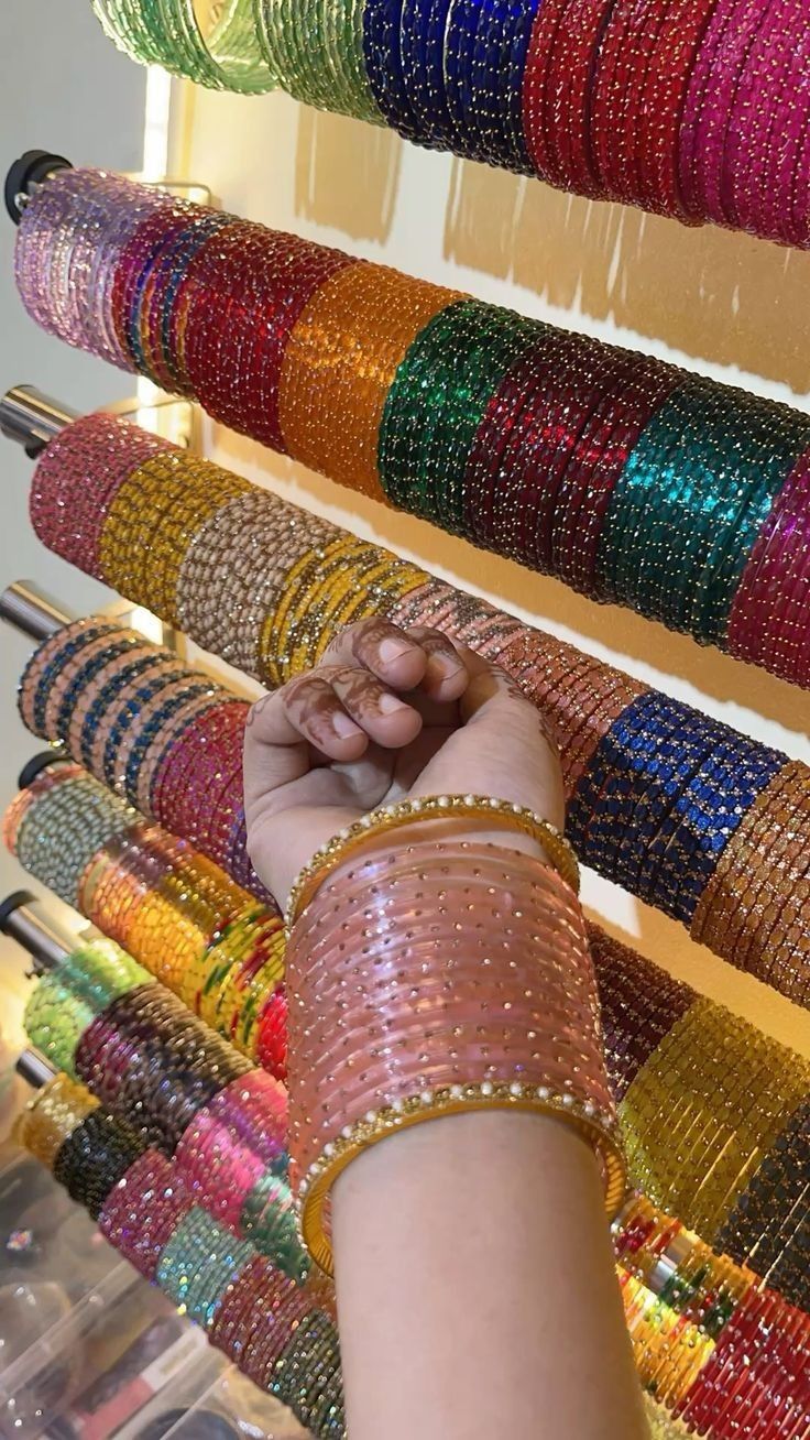 GLASS BANGLES